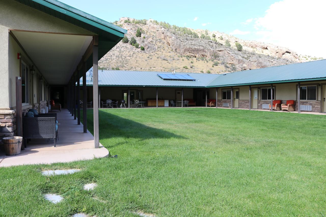 Hidden Canyon Retreat Baker ภายนอก รูปภาพ